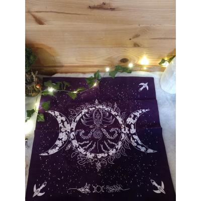 Tapis divinatoire triple lune Gaïa violet avec pochon de rangement