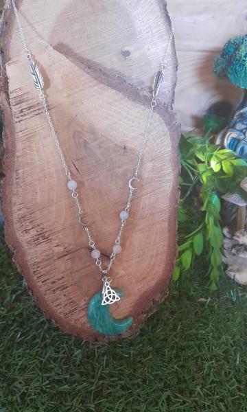 Pendentif lune amazonite créée par Magic Gaïa