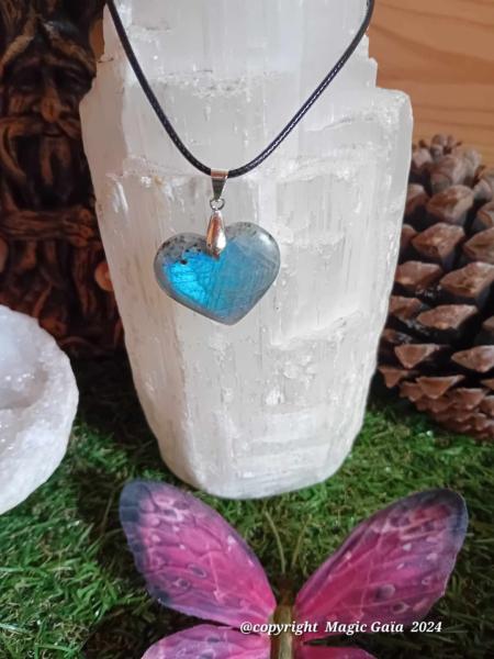 Pendentif coeur labradorite 