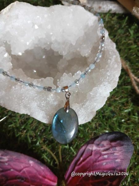 Collier Labradorite créée par Magic Gaïa réglable