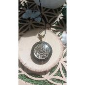 Pendentif orgonite tourmaline noire fleur de vie